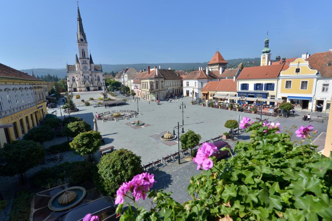 Hotel Irottkoe Kőszeg Eksteriør bilde