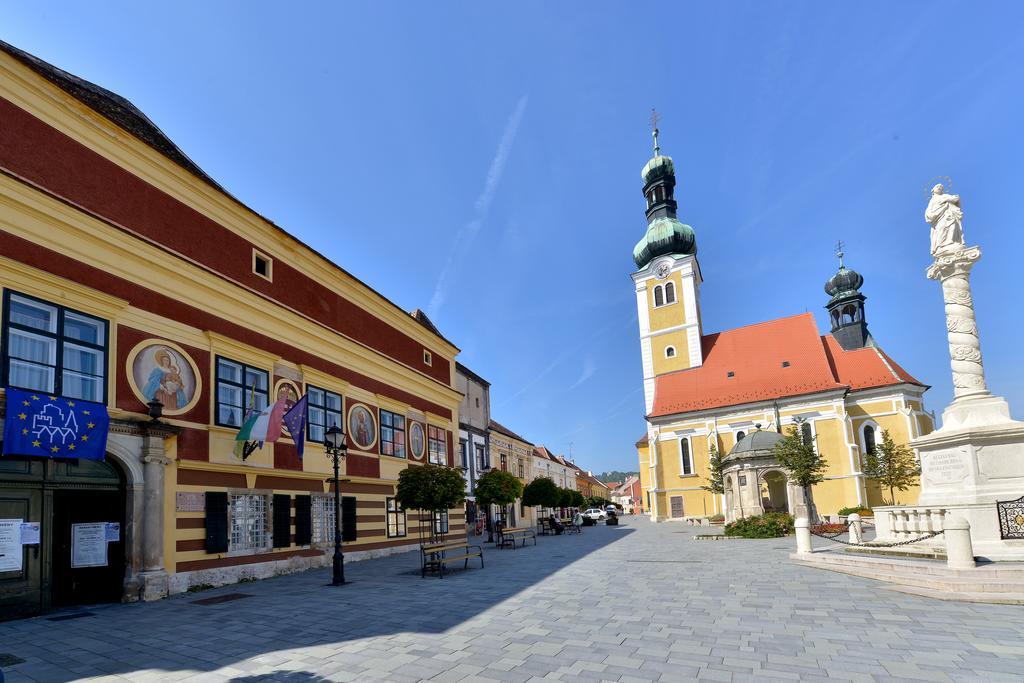 Hotel Irottkoe Kőszeg Eksteriør bilde