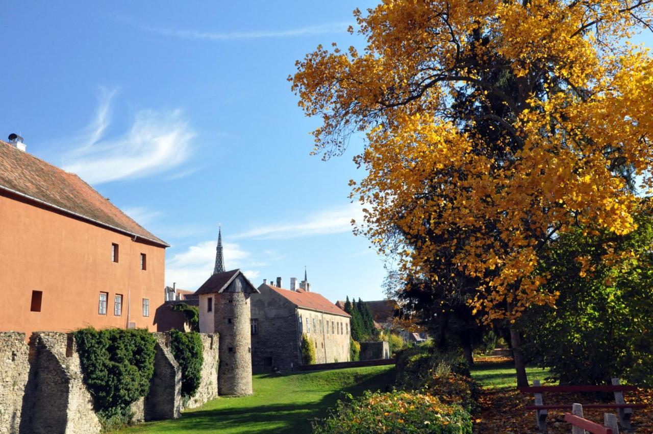 Hotel Irottkoe Kőszeg Eksteriør bilde